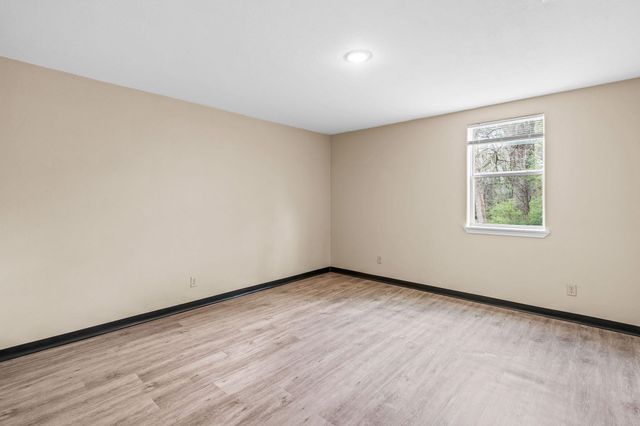 504 W Meredith St., Marshall, TX 75670