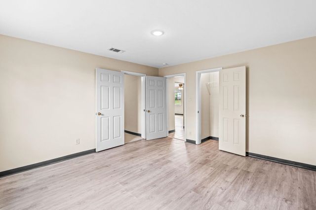 504 W Meredith St., Marshall, TX 75670