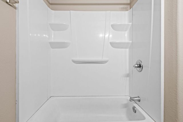 504 W Meredith St., Marshall, TX 75670