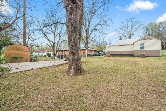 504 W Meredith St., Marshall, TX 75670