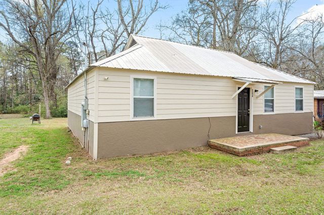 504 W Meredith St., Marshall, TX 75670