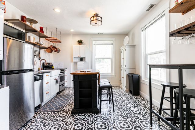 22 W 300 N, Salt Lake City, UT 84103