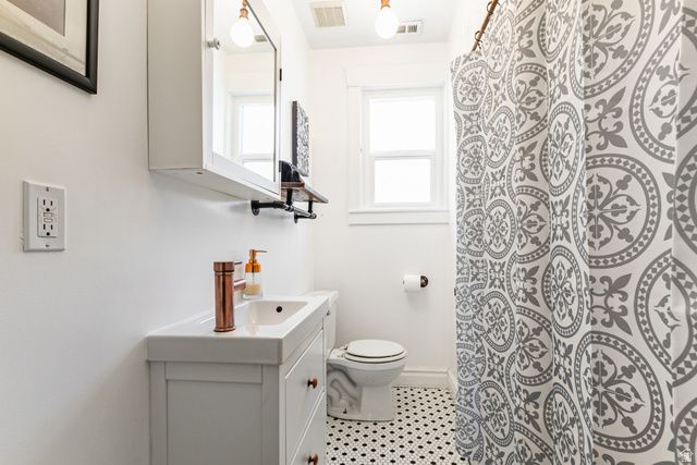 22 W 300 N, Salt Lake City, UT 84103