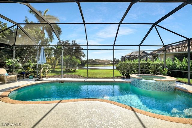 6972 Amen Corner CT, Naples, FL 34113