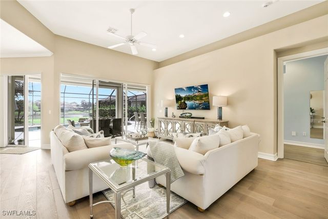 6972 Amen Corner CT, Naples, FL 34113