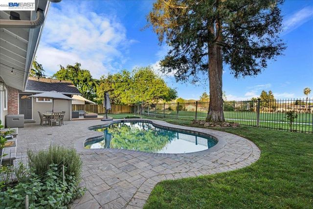 132 Metairie Pl, San Ramon, CA 94583