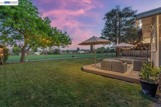 132 Metairie Pl, San Ramon, CA 94583