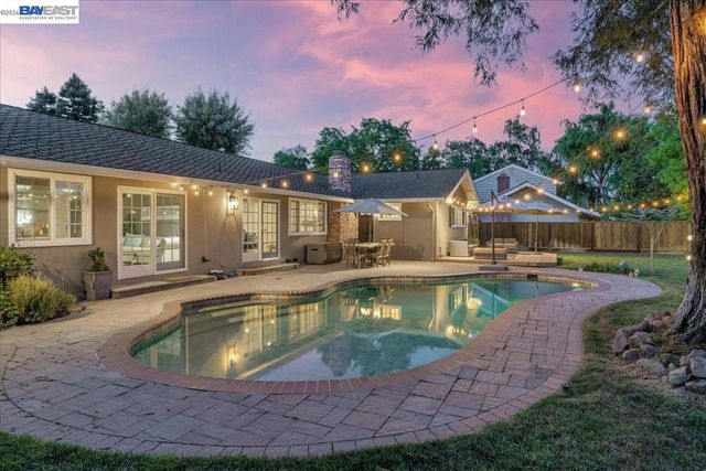 132 Metairie Pl, San Ramon, CA 94583