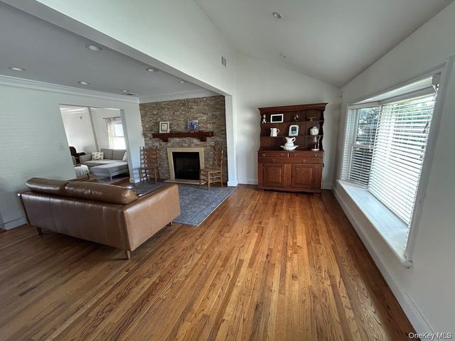 607 Nassau Street, Bellmore, NY 11710