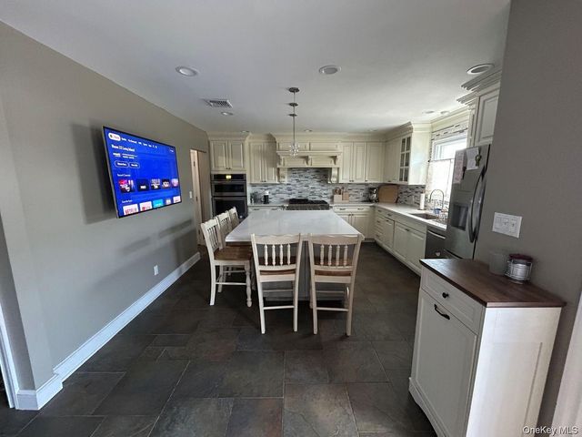 607 Nassau Street, Bellmore, NY 11710
