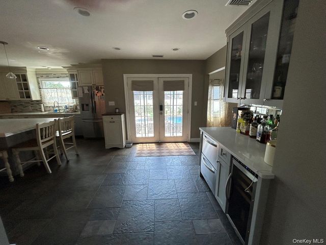 607 Nassau Street, Bellmore, NY 11710