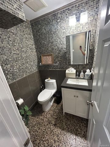 607 Nassau Street, Bellmore, NY 11710