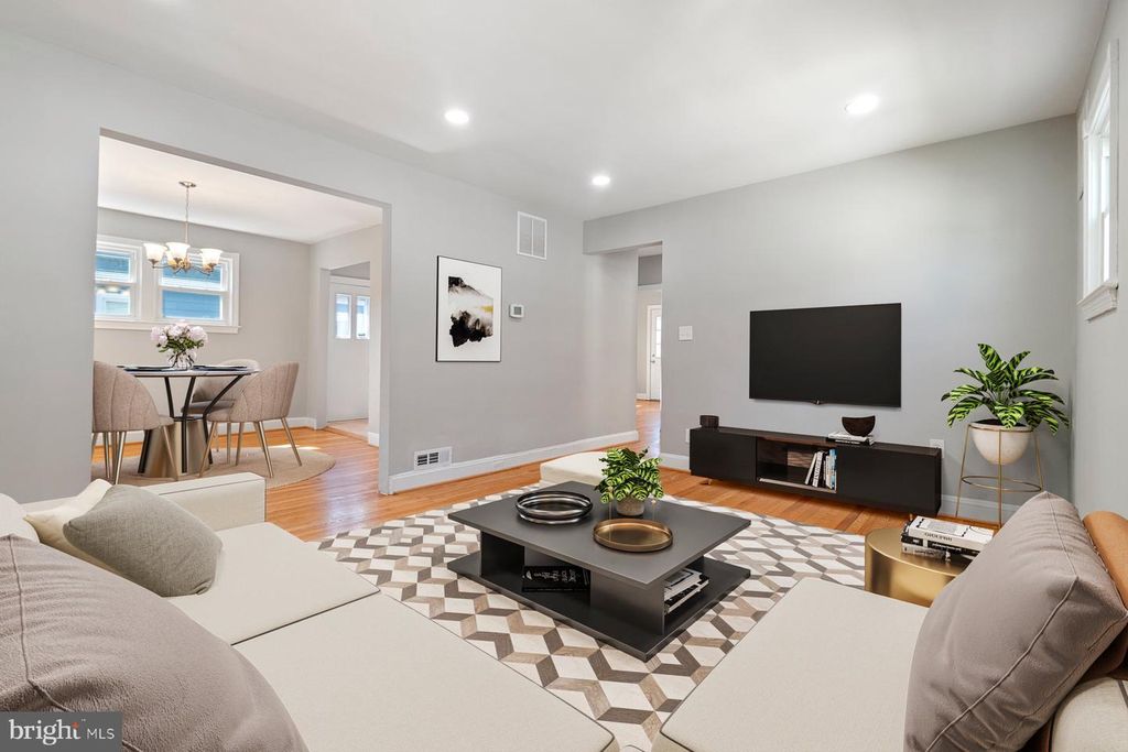 2723 GLENDALE RD, Baltimore, MD 21234