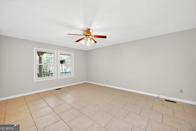 146 Commodore Drive NW, Milledgeville, GA 31061