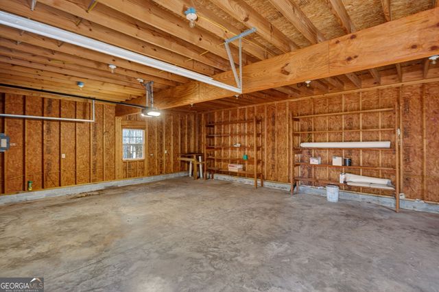 146 Commodore Drive NW, Milledgeville, GA 31061