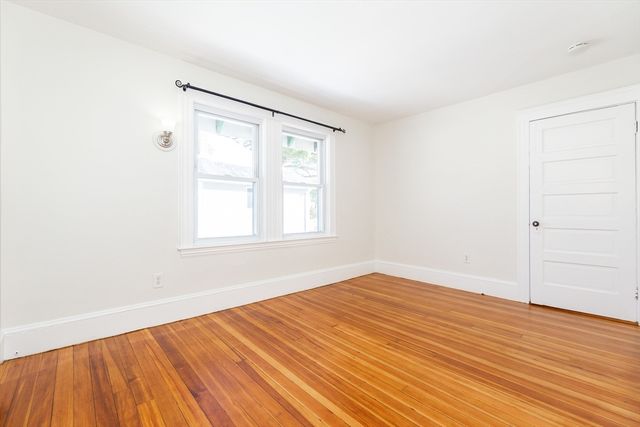 359 Concord St 1, Framingham, MA 01702