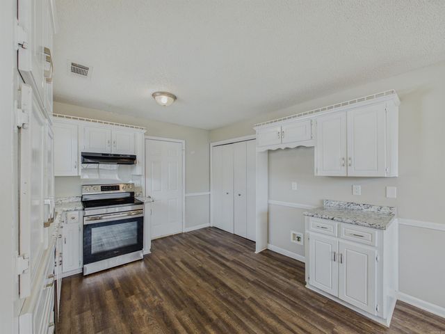 20 Fox Run Drive, Cabot, AR 72023