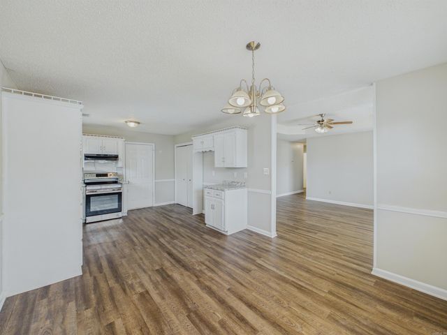 20 Fox Run Drive, Cabot, AR 72023