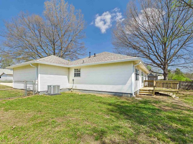 20 Fox Run Drive, Cabot, AR 72023