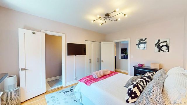 48-01 42nd Street 5D, Sunnyside, NY 11104