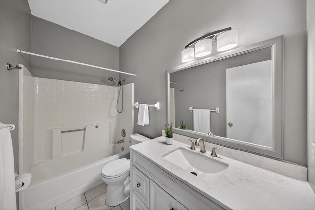 1936 Cabernet Lane NW, Rochester, MN 55901