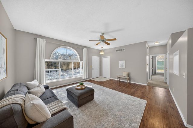 1936 Cabernet Lane NW, Rochester, MN 55901