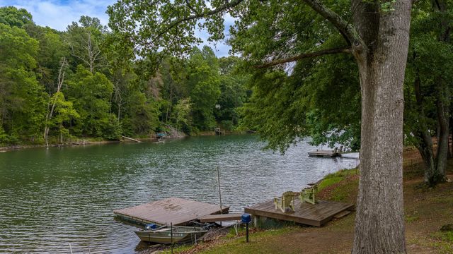 111 Englewood Drive, Inman, SC 29349