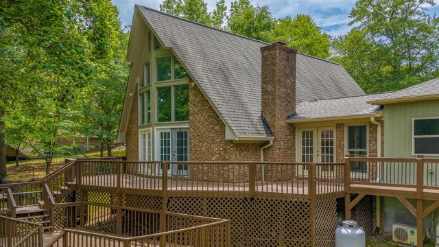 111 Englewood Drive, Inman, SC 29349