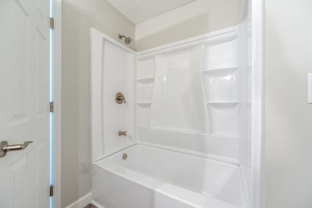 111 Englewood Drive, Inman, SC 29349