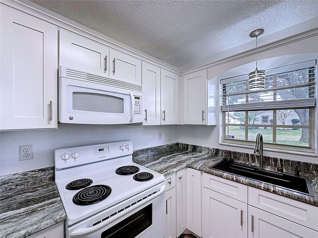 754 W CAREY LANE, Avon Park, FL 33825