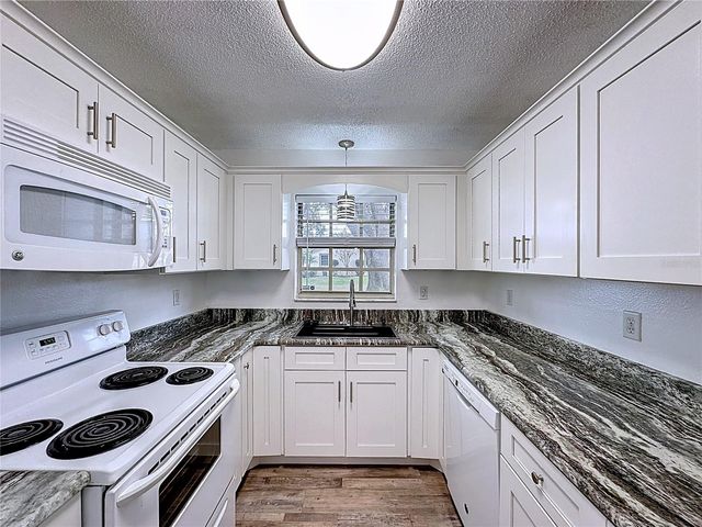 754 W CAREY LANE, Avon Park, FL 33825