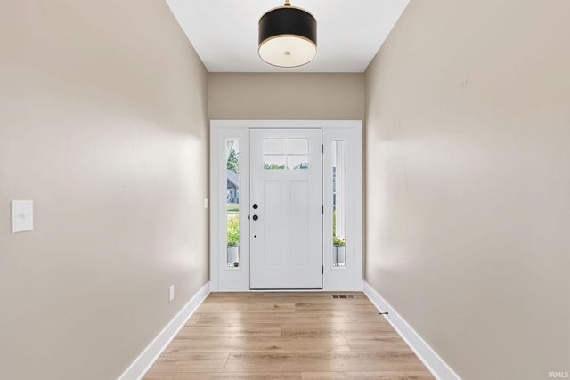 14131 Nepeta Trail, Fort Wayne, IN 46845