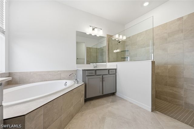 5469 Pikewood CT, Ave Maria, FL 34142