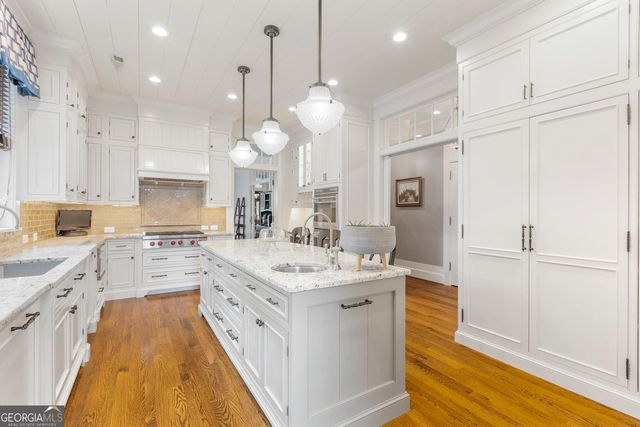 1982 Rugby Avenue, Atlanta, GA 30337