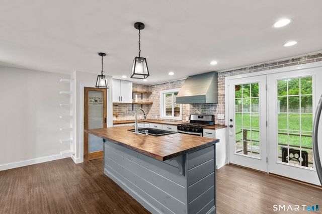 65 George Drive, Vernon, CT 06066