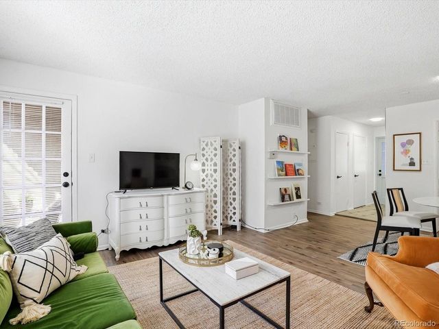 7105 S Gaylord St B1, Centennial, CO 80122