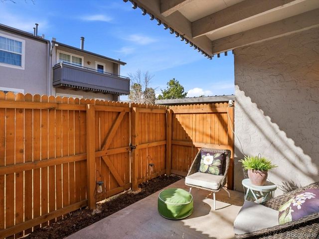 7105 S Gaylord St B1, Centennial, CO 80122