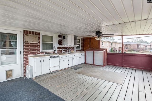 816 Seay Drive, West Columbia, SC 29170