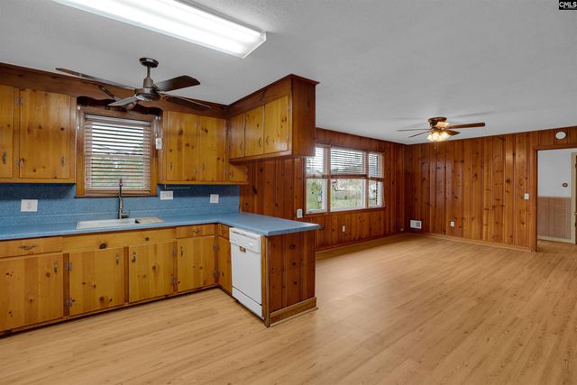 816 Seay Drive, West Columbia, SC 29170