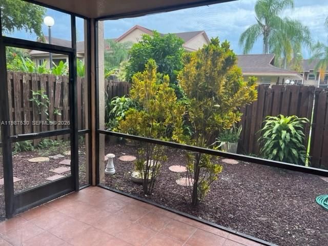 11231 SW 88th St 116D, Miami, FL 33176