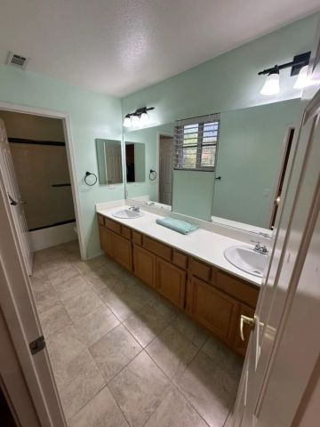 8659 Barnwood, Riverside, CA 92508