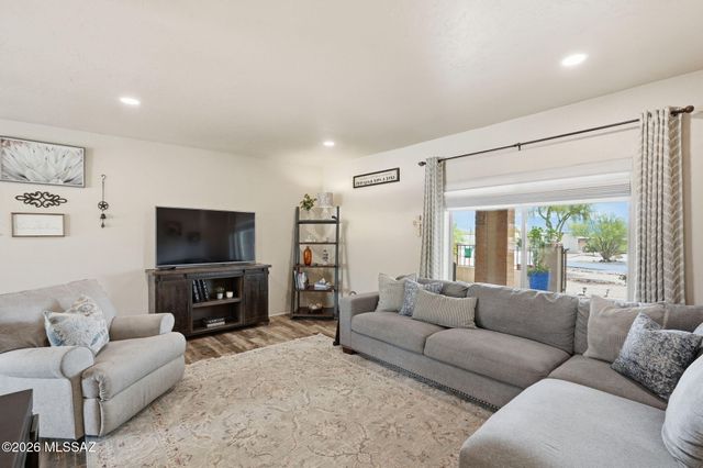 3735 N Gunnison Drive, Tucson, AZ 85749