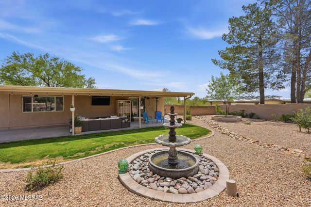 3735 N Gunnison Drive, Tucson, AZ 85749