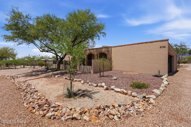3735 N Gunnison Drive, Tucson, AZ 85749