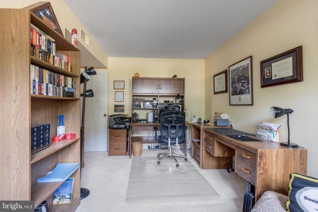 6006 MERRYVALE CT, Springfield, VA 22152