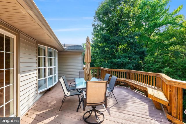 6006 MERRYVALE CT, Springfield, VA 22152