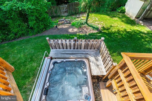 6006 MERRYVALE CT, Springfield, VA 22152