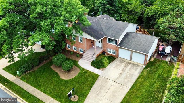 6006 MERRYVALE CT, Springfield, VA 22152