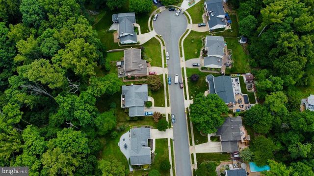6006 MERRYVALE CT, Springfield, VA 22152