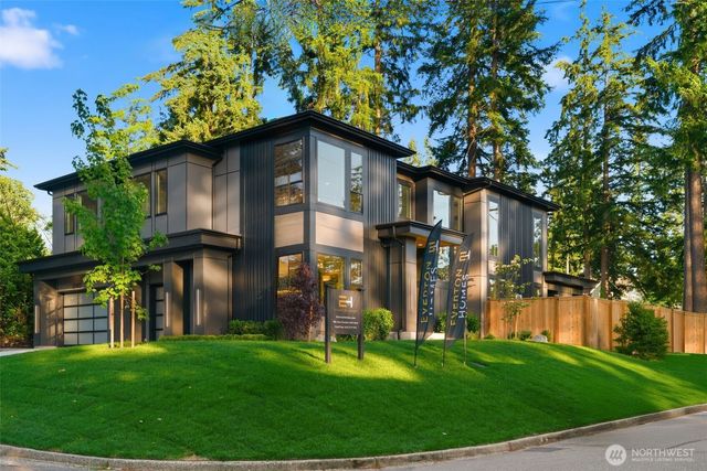 15103 SE 41st Place, Bellevue, WA 98006